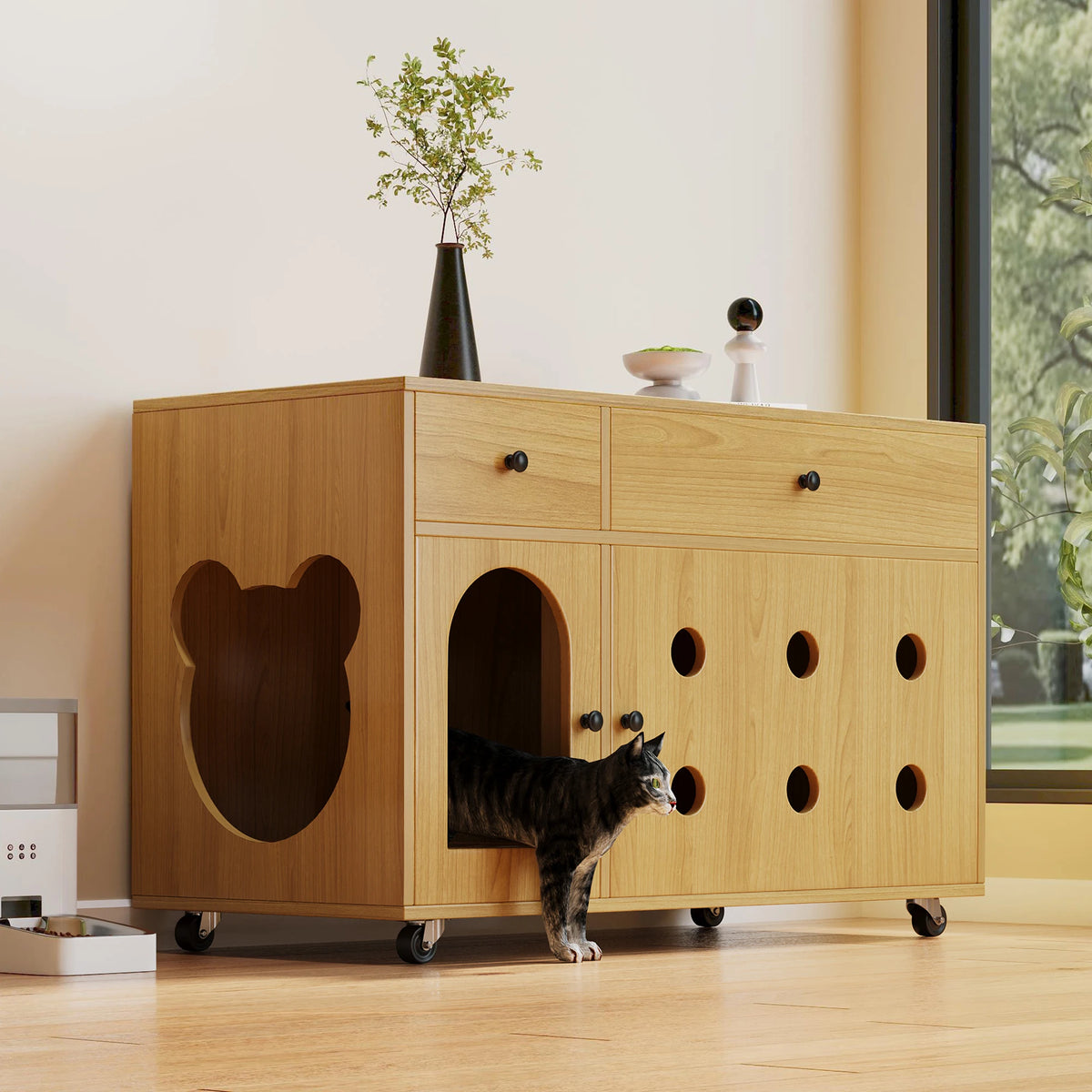 Katzenklo-Schrank aus Holz mit Schubladen und Rollen