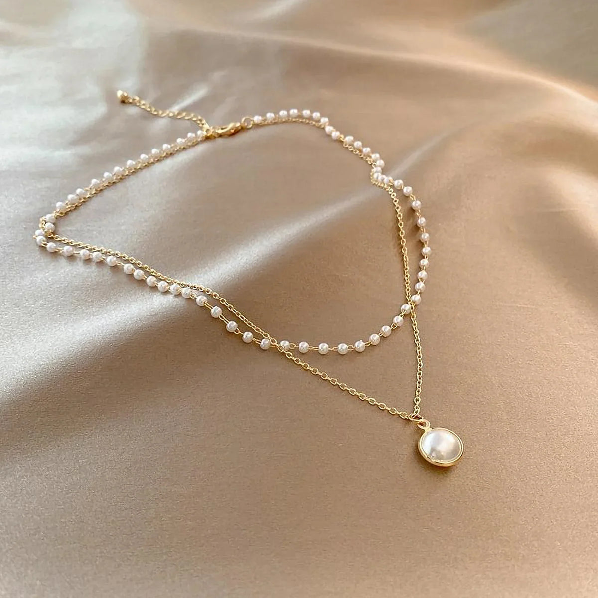 Elegante doppelreihige Perlenkette, zeitlos und elegant, Ansicht 2