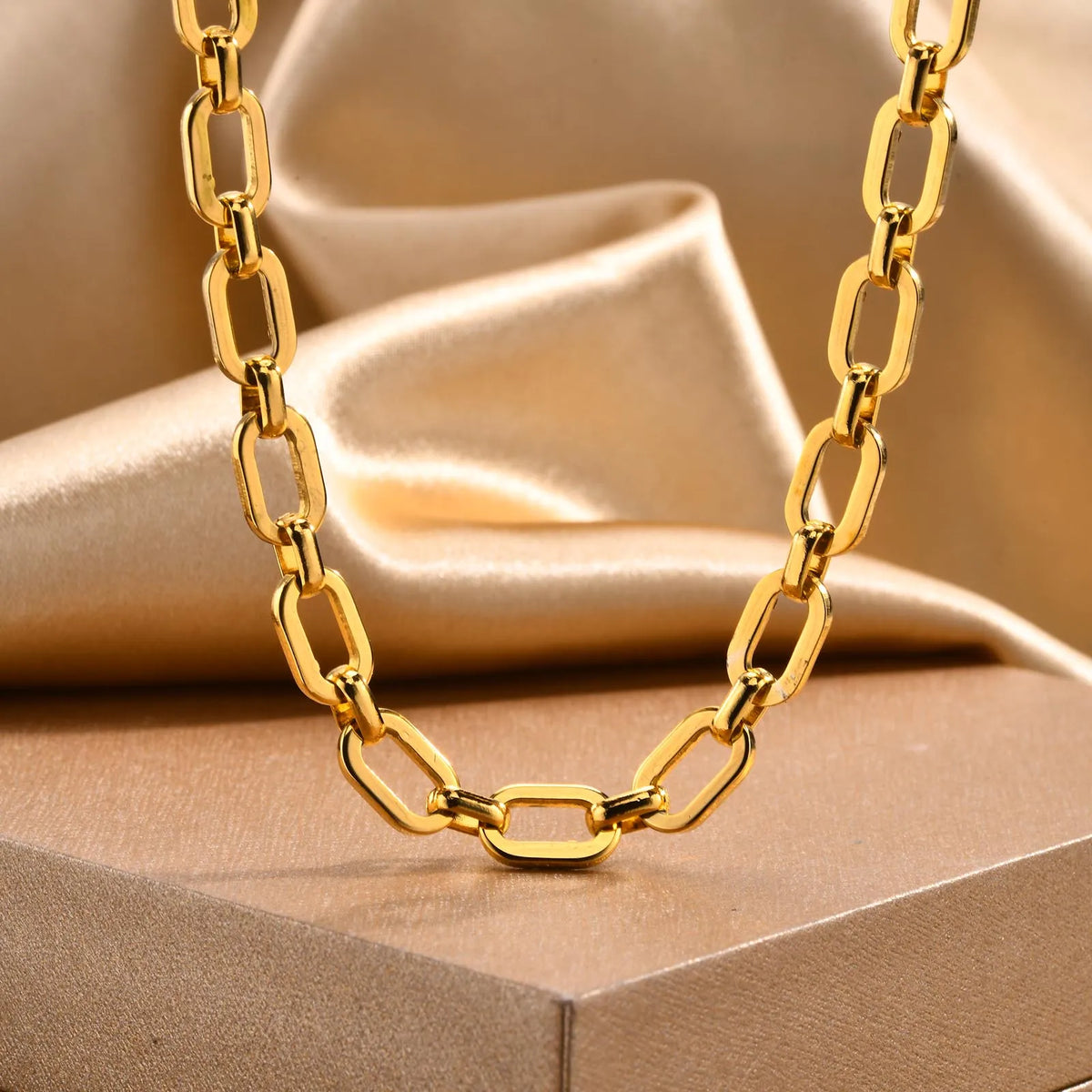 Edelstahl Gliederkette goldfarben – Damen | Minimalistisch & Trendy